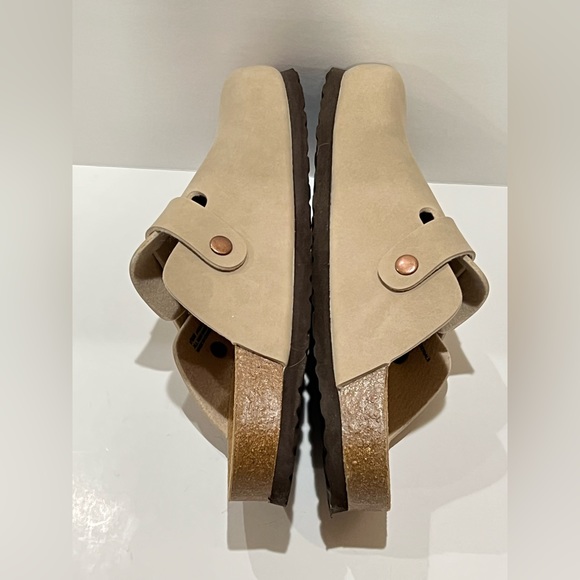 🆕 🎉LAST ONE🎉 Stone color Clogs - Picture 4 of 4